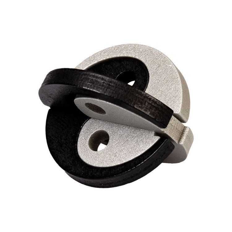 Malý barevný dřevěný hlavolam - Yin a Yang