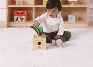 2Kids Toys Montessori set hraček pro nejmenší 5m+