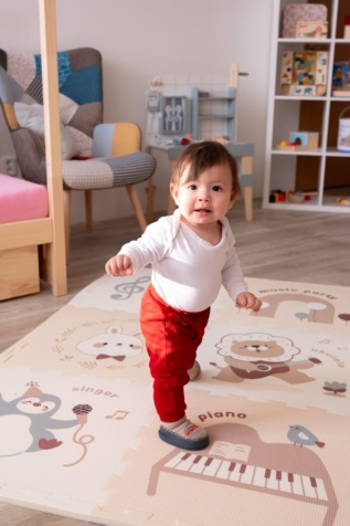 2Kids Toys Podložka na hraní Zvířecí párty 9 dílů