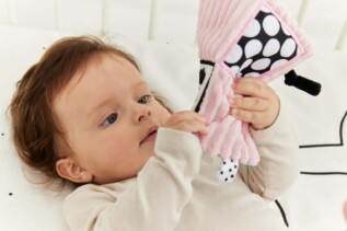 GAGAGU DEČKA OVCE A TYGR