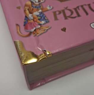 Milé přitulení - bazar