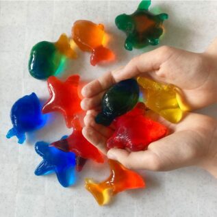 Mořské potvůrky - plechovka