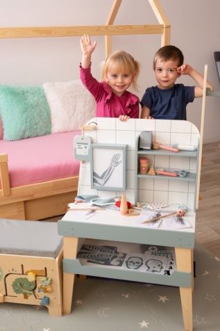 2Kids Toys Dřevěná nemocnice
