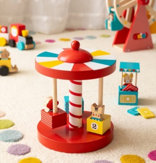 Petit Collage Dřevěný kolotoč