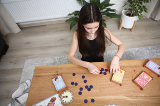 efko Příšerky pod postelí - dětská postřehová hra