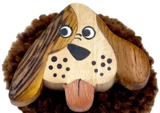 2Kids Toys Dřevěná magnetka velká pompon Pes