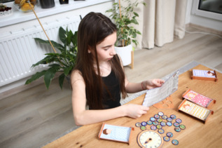 efko Příšerky pod postelí - dětská postřehová hra