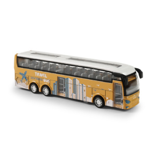 Kovový dálkový autobus