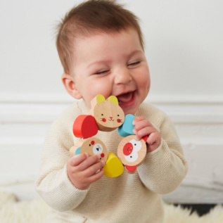 Petit Collage Dřevěné kousátko Zvířátka