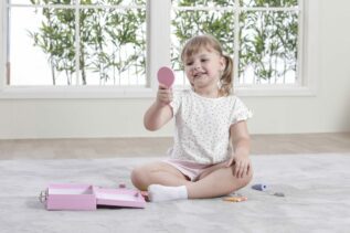 Dřevěná sada krásy v kufříku