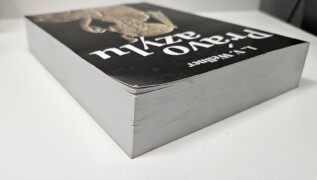 Právo azylu - bazar