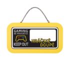 Neonová cedulka bez jména - Hráčské doupě